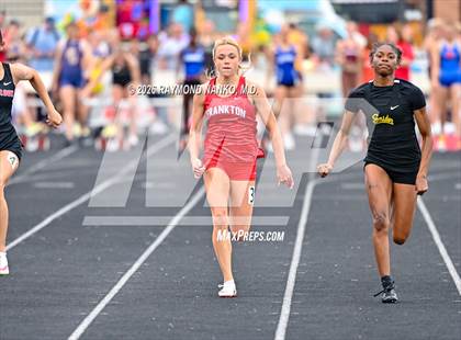 Thumbnail 1 in IHSAA Regional 3 (100 Meter) photogallery.
