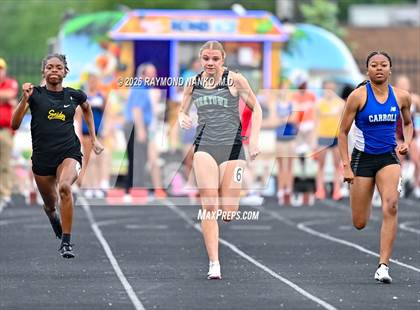 Thumbnail 3 in IHSAA Regional 3 (100 Meter) photogallery.