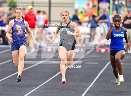 Thumbnail 1 in IHSAA Regional 3 (100 Meter) photogallery.