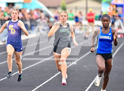 Thumbnail 1 in IHSAA Regional 3 (100 Meter) photogallery.