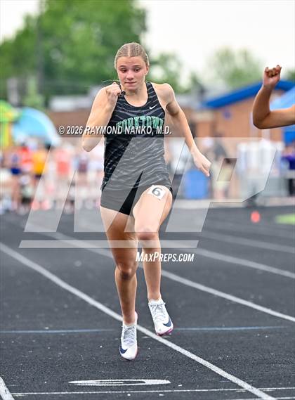 Thumbnail 3 in IHSAA Regional 3 (100 Meter) photogallery.