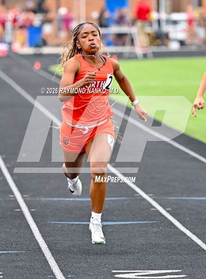 Thumbnail 1 in IHSAA Regional 3 (100 Meter) photogallery.