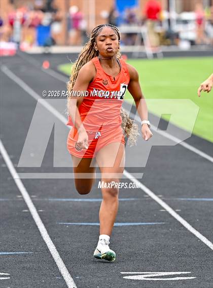Thumbnail 2 in IHSAA Regional 3 (100 Meter) photogallery.