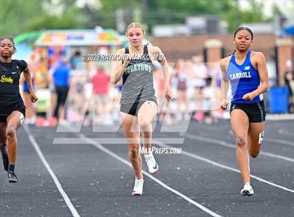 Thumbnail 3 in IHSAA Regional 3 (100 Meter) photogallery.