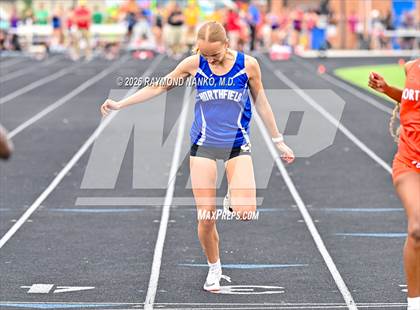 Thumbnail 2 in IHSAA Regional 3 (100 Meter) photogallery.