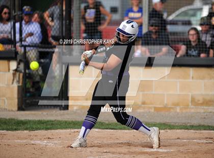 Thumbnail 1 in Harrisburg vs. Trico (IHSA 2A Sectional Semifinal) photogallery.