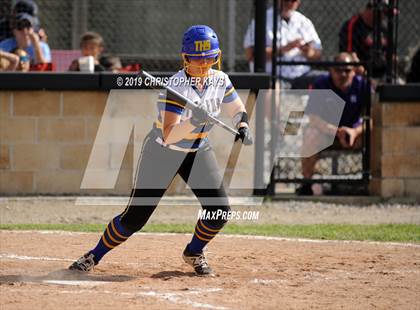 Thumbnail 1 in Harrisburg vs. Trico (IHSA 2A Sectional Semifinal) photogallery.