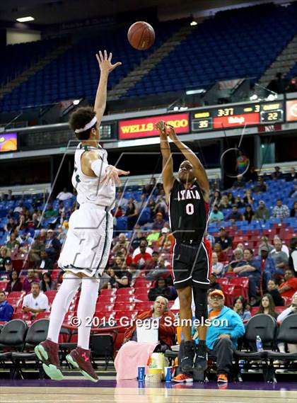 Thumbnail 1 in Manteca vs Ayala (CIF State D3 Final) photogallery.
