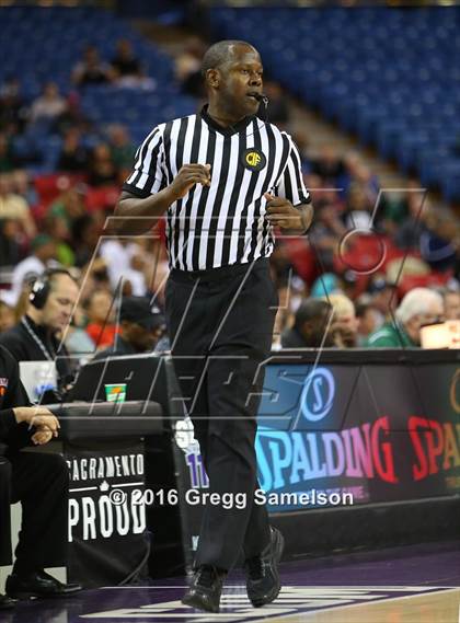 Thumbnail 1 in Manteca vs Ayala (CIF State D3 Final) photogallery.