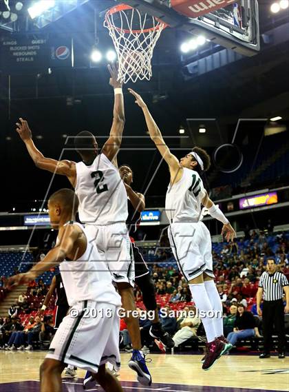 Thumbnail 3 in Manteca vs Ayala (CIF State D3 Final) photogallery.