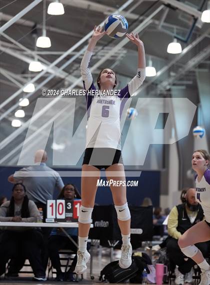 Thumbnail 3 in Montgomery vs. Oak Ridge (Legends Invitational) photogallery.