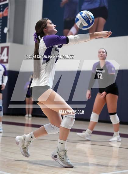 Thumbnail 2 in Montgomery vs. Oak Ridge (Legends Invitational) photogallery.