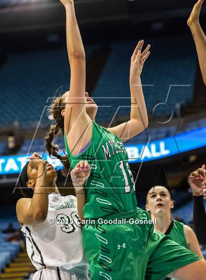 Thumbnail 2 in Southeast Raleigh vs. Myers Park (NCHSAA 4A Final) photogallery.