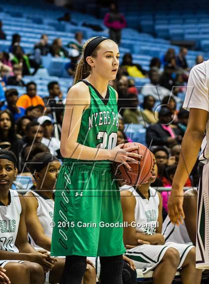 Thumbnail 3 in Southeast Raleigh vs. Myers Park (NCHSAA 4A Final) photogallery.