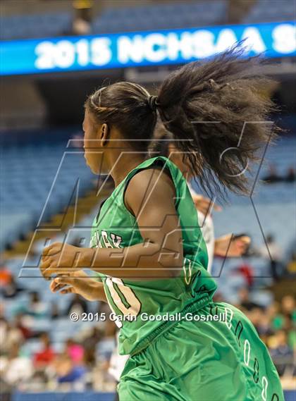 Thumbnail 2 in Southeast Raleigh vs. Myers Park (NCHSAA 4A Final) photogallery.