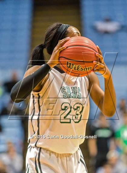 Thumbnail 2 in Southeast Raleigh vs. Myers Park (NCHSAA 4A Final) photogallery.
