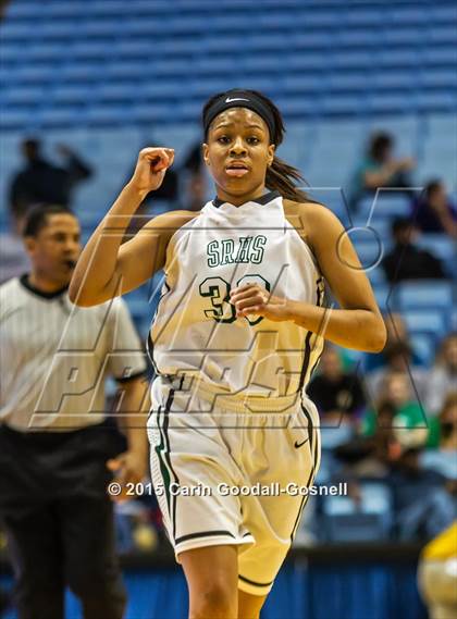 Thumbnail 1 in Southeast Raleigh vs. Myers Park (NCHSAA 4A Final) photogallery.