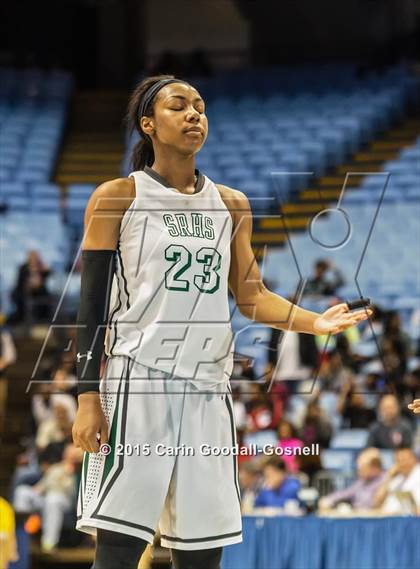 Thumbnail 1 in Southeast Raleigh vs. Myers Park (NCHSAA 4A Final) photogallery.