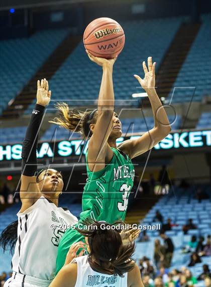 Thumbnail 3 in Southeast Raleigh vs. Myers Park (NCHSAA 4A Final) photogallery.