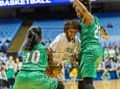 Thumbnail 1 in Southeast Raleigh vs. Myers Park (NCHSAA 4A Final) photogallery.