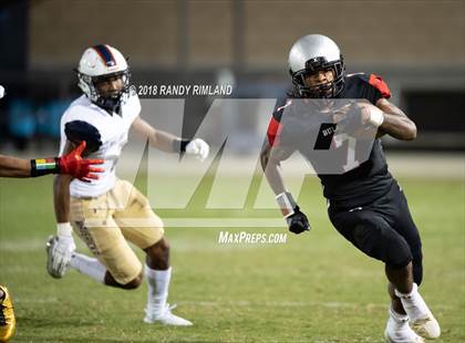 Thumbnail 1 in Mallard Creek @ David W. Butler photogallery.