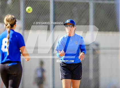 Thumbnail 1 in El Camino Real vs Birmingham photogallery.