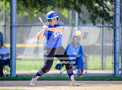 Thumbnail 3 in El Camino Real vs Birmingham photogallery.
