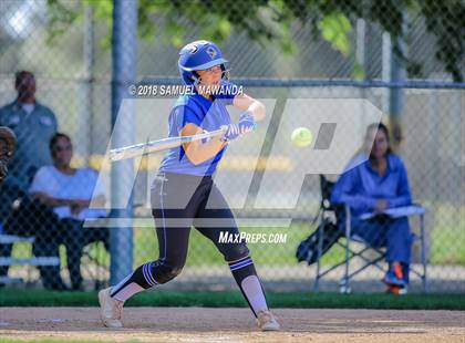 Thumbnail 3 in El Camino Real vs Birmingham photogallery.