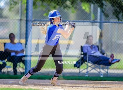 Thumbnail 3 in El Camino Real vs Birmingham photogallery.