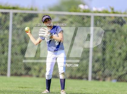 Thumbnail 1 in El Camino Real vs Birmingham photogallery.