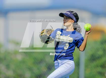 Thumbnail 2 in El Camino Real vs Birmingham photogallery.