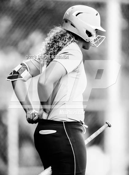Thumbnail 1 in El Camino Real vs Birmingham photogallery.