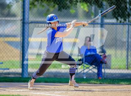 Thumbnail 1 in El Camino Real vs Birmingham photogallery.