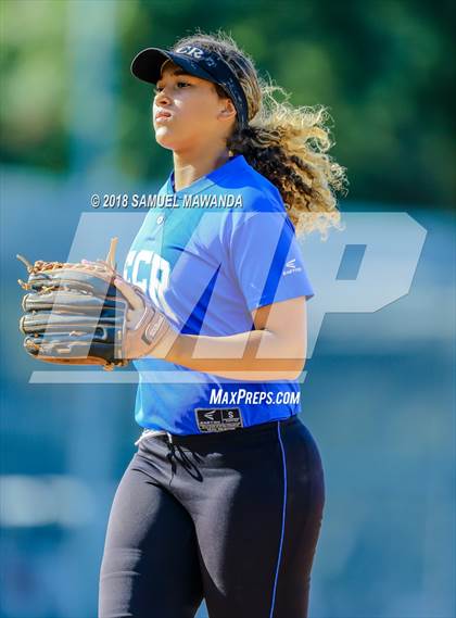 Thumbnail 2 in El Camino Real vs Birmingham photogallery.