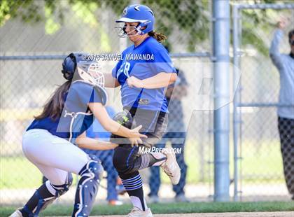 Thumbnail 2 in El Camino Real vs Birmingham photogallery.