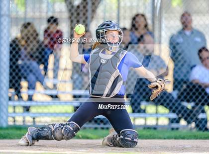 Thumbnail 1 in El Camino Real vs Birmingham photogallery.