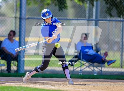 Thumbnail 2 in El Camino Real vs Birmingham photogallery.