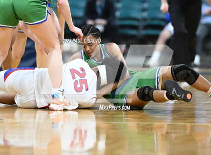 Thumbnail 2 in Cherry Creek vs. Doherty (CHSAA 6A Great 8) photogallery.