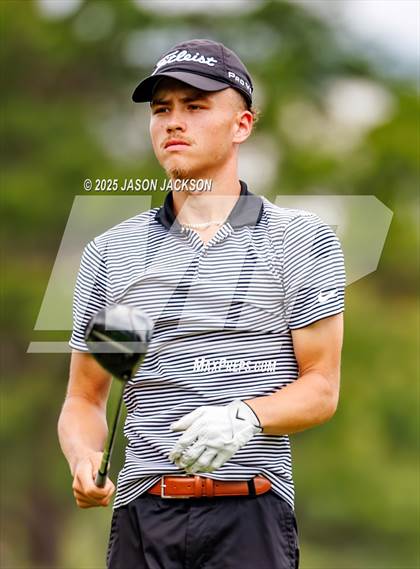 Thumbnail 3 in NCHSAA 4A Finals (Round 2) photogallery.