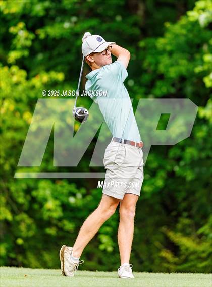 Thumbnail 2 in NCHSAA 4A Finals (Round 2) photogallery.