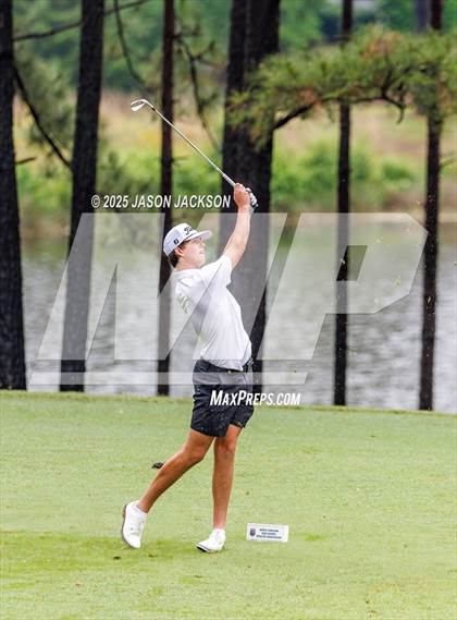 Thumbnail 3 in NCHSAA 4A Finals (Round 2) photogallery.