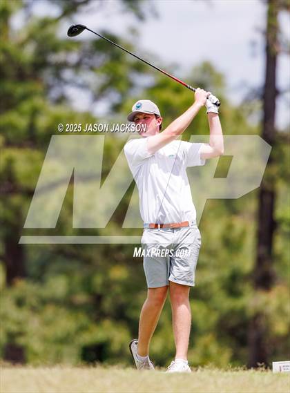 Thumbnail 2 in NCHSAA 4A Finals (Round 2) photogallery.