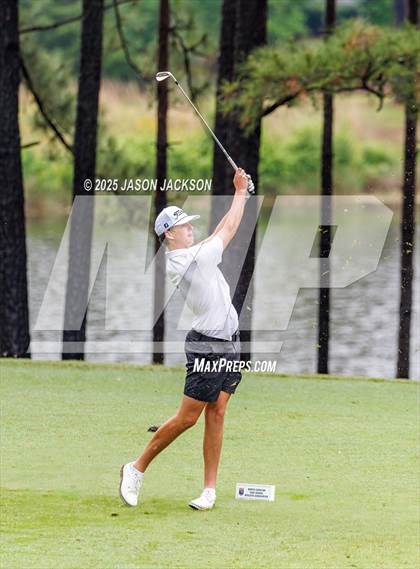 Thumbnail 2 in NCHSAA 4A Finals (Round 2) photogallery.