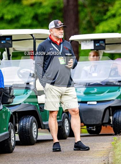 Thumbnail 1 in NCHSAA 4A Finals (Round 2) photogallery.