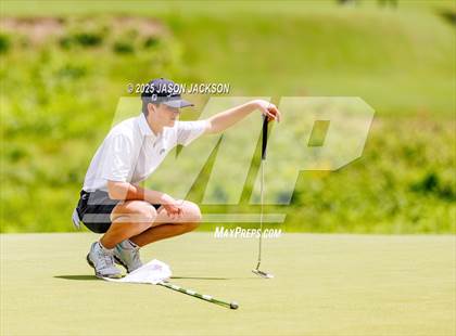 Thumbnail 1 in NCHSAA 4A Finals (Round 2) photogallery.