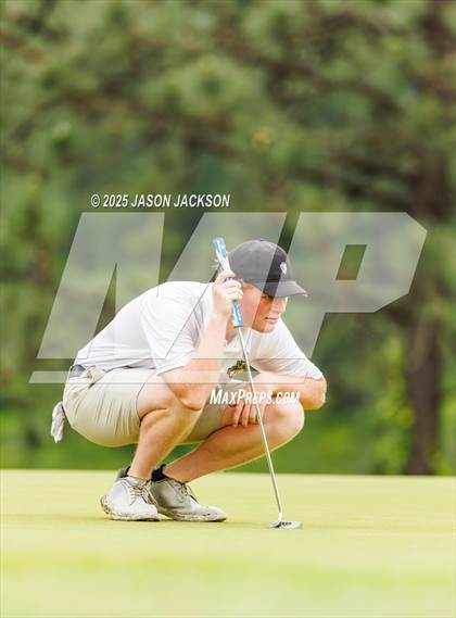 Thumbnail 2 in NCHSAA 4A Finals (Round 2) photogallery.