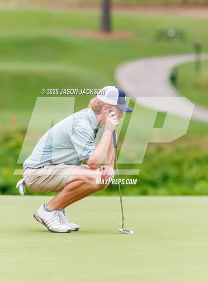 Thumbnail 2 in NCHSAA 4A Finals (Round 2) photogallery.