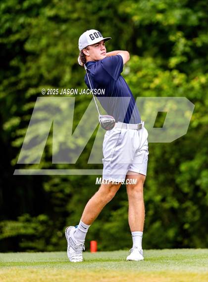 Thumbnail 3 in NCHSAA 4A Finals (Round 2) photogallery.