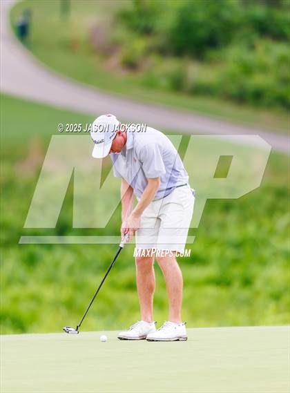 Thumbnail 1 in NCHSAA 4A Finals (Round 2) photogallery.