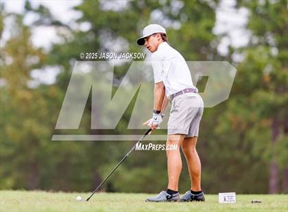 Thumbnail 1 in NCHSAA 4A Finals (Round 2) photogallery.